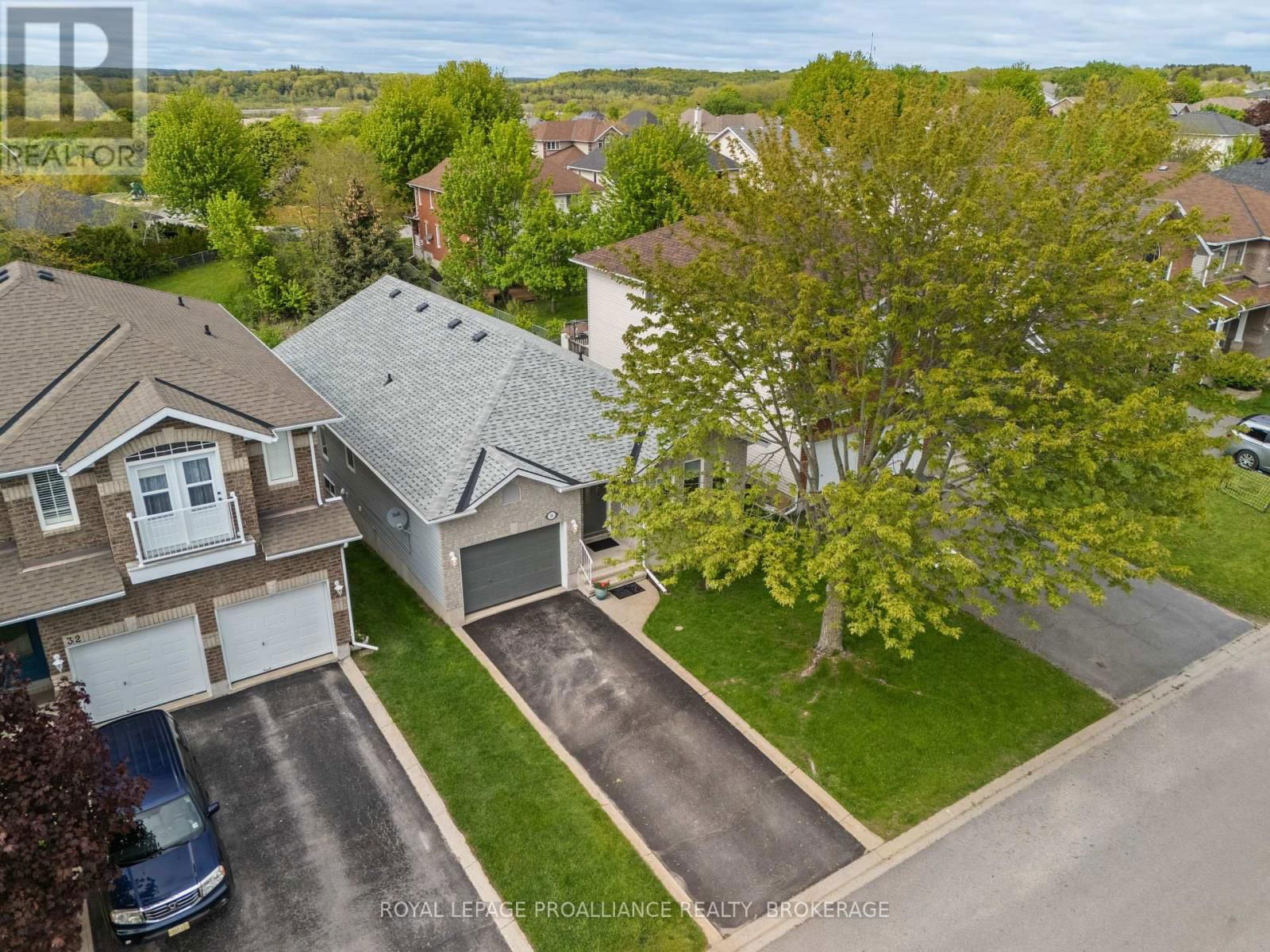 34 SCHOONER DRIVE Image 34