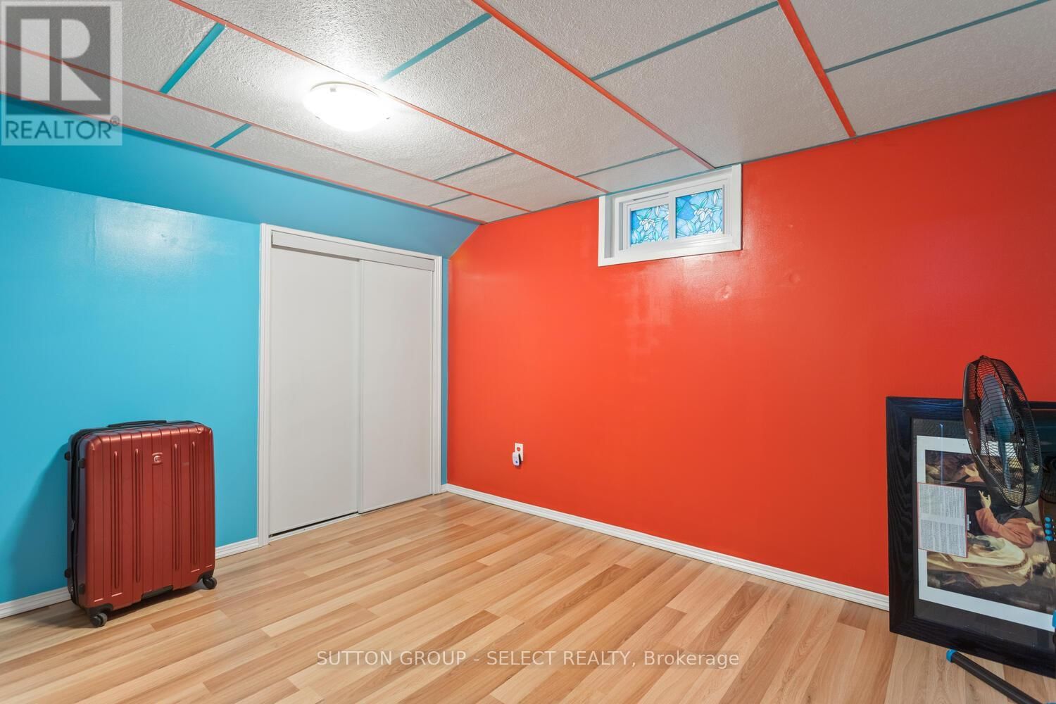 317 BELFIELD STREET Image 29