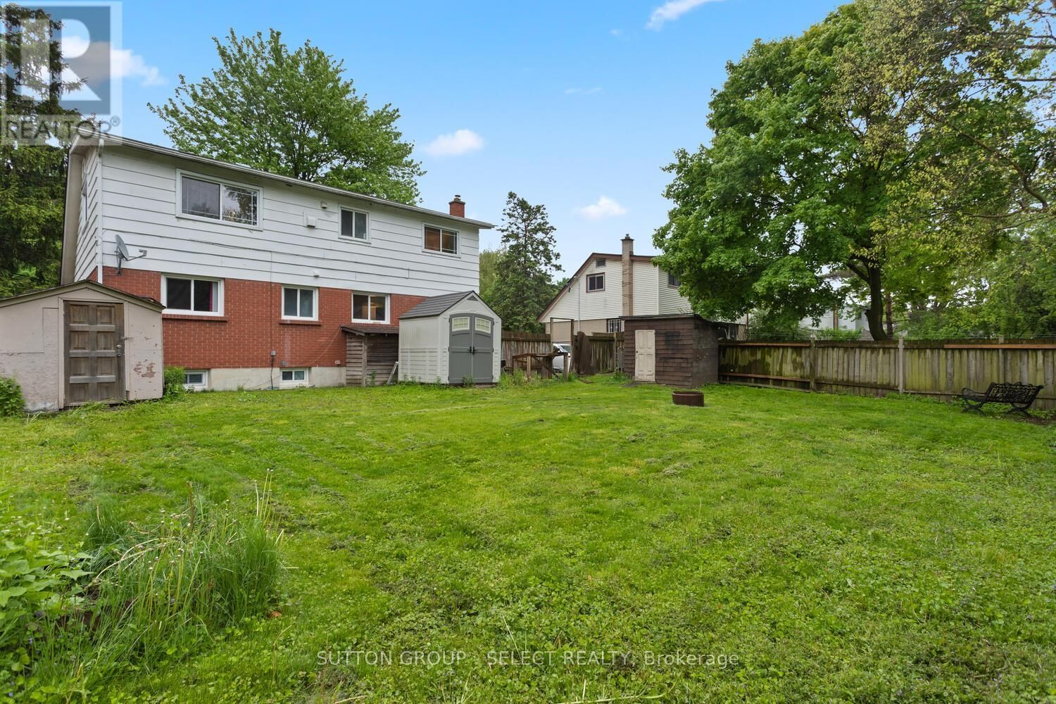 317 BELFIELD STREET Image 36