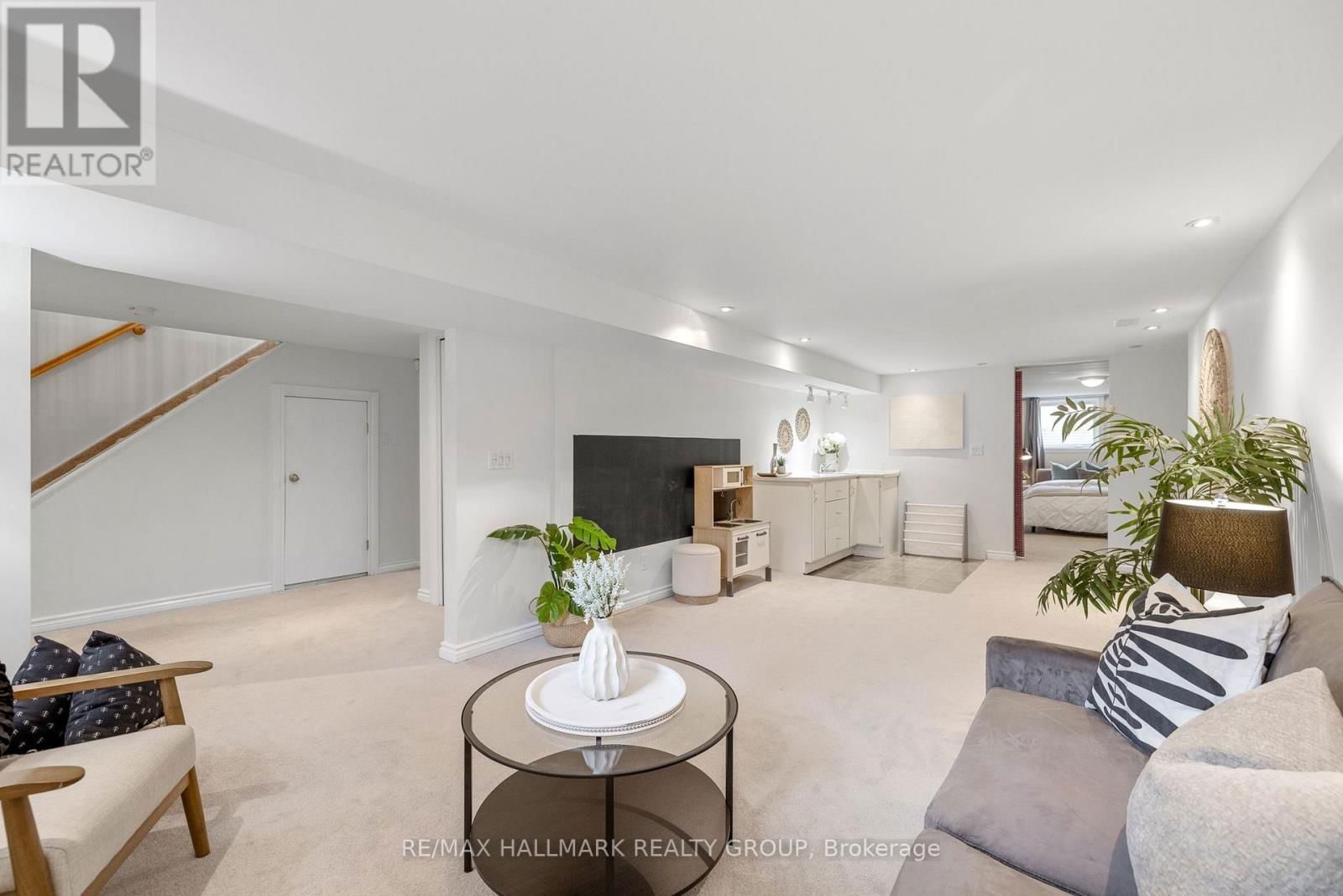 2209 UTAH STREET Image 24