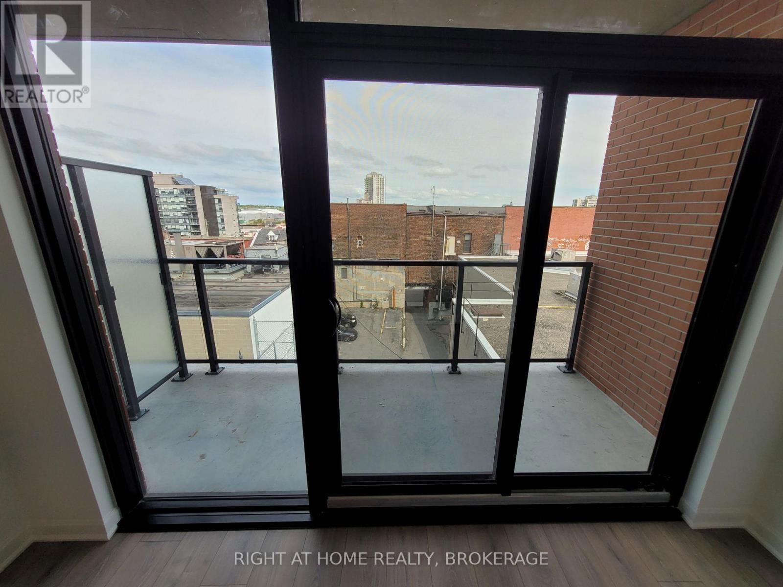 406 - 223 PRINCESS STREET Image 15