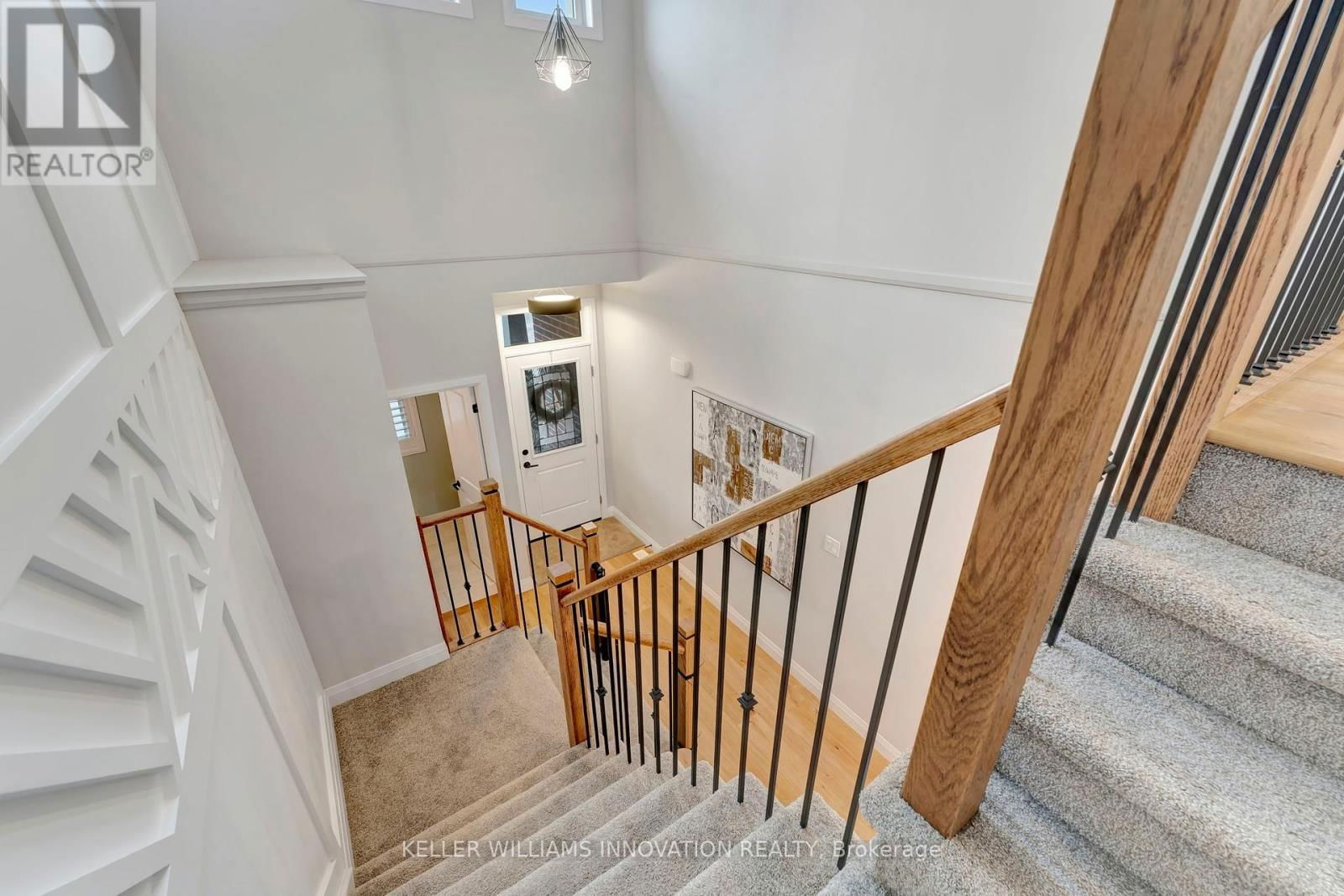 27 QUEENSGATE CRESCENT Image 18