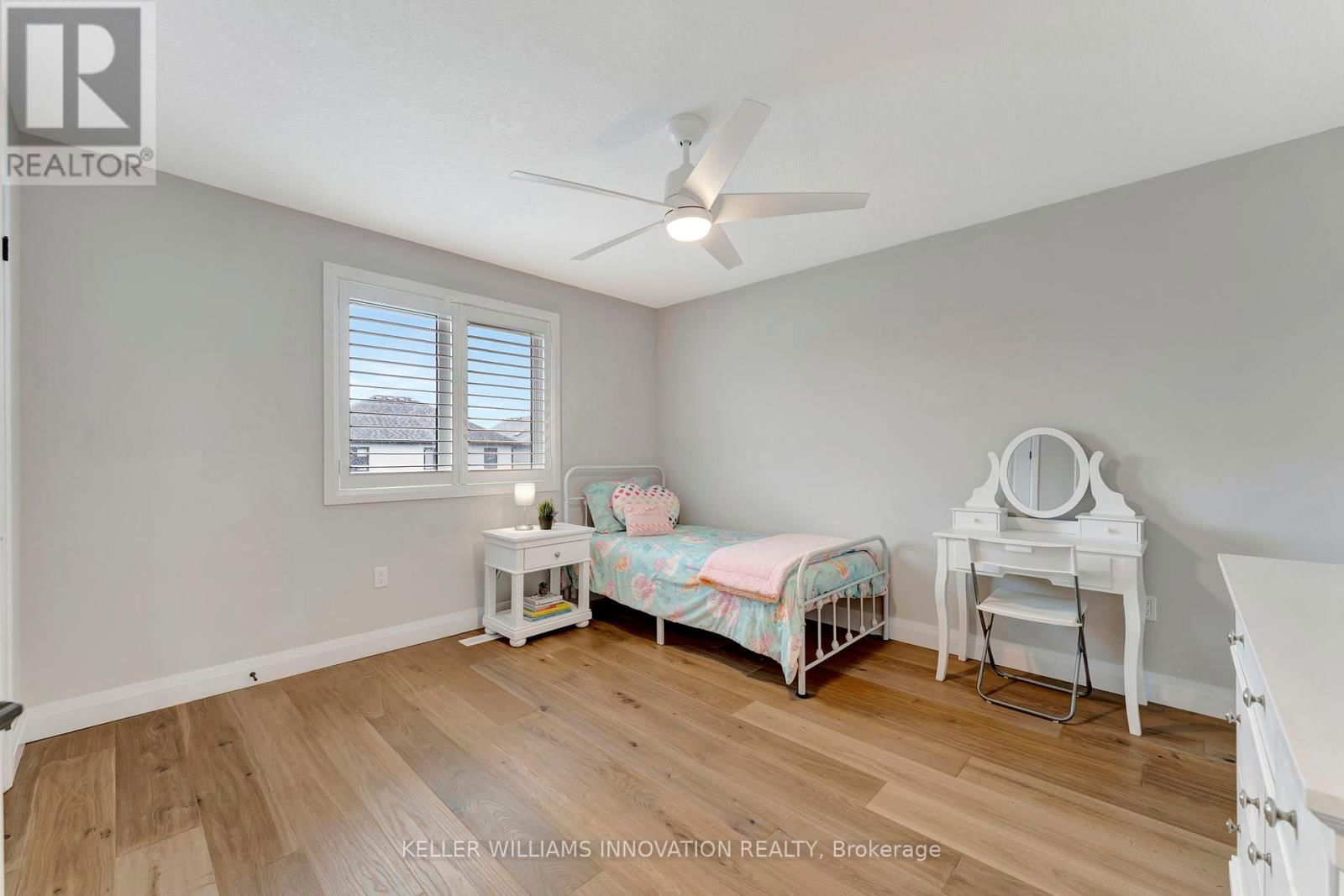 27 QUEENSGATE CRESCENT Image 23