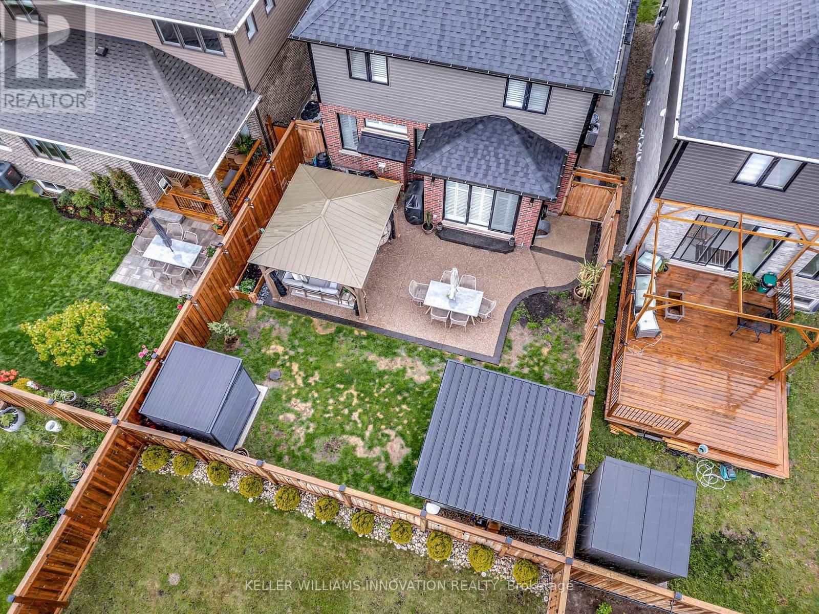 27 QUEENSGATE CRESCENT Image 37