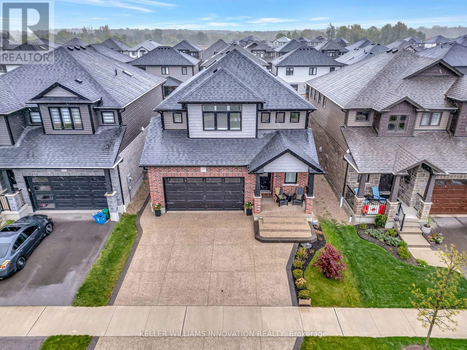 27 QUEENSGATE CRESCENT Image 39