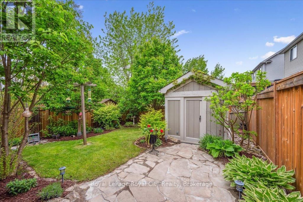 10 O'CONNOR LANE Image 37
