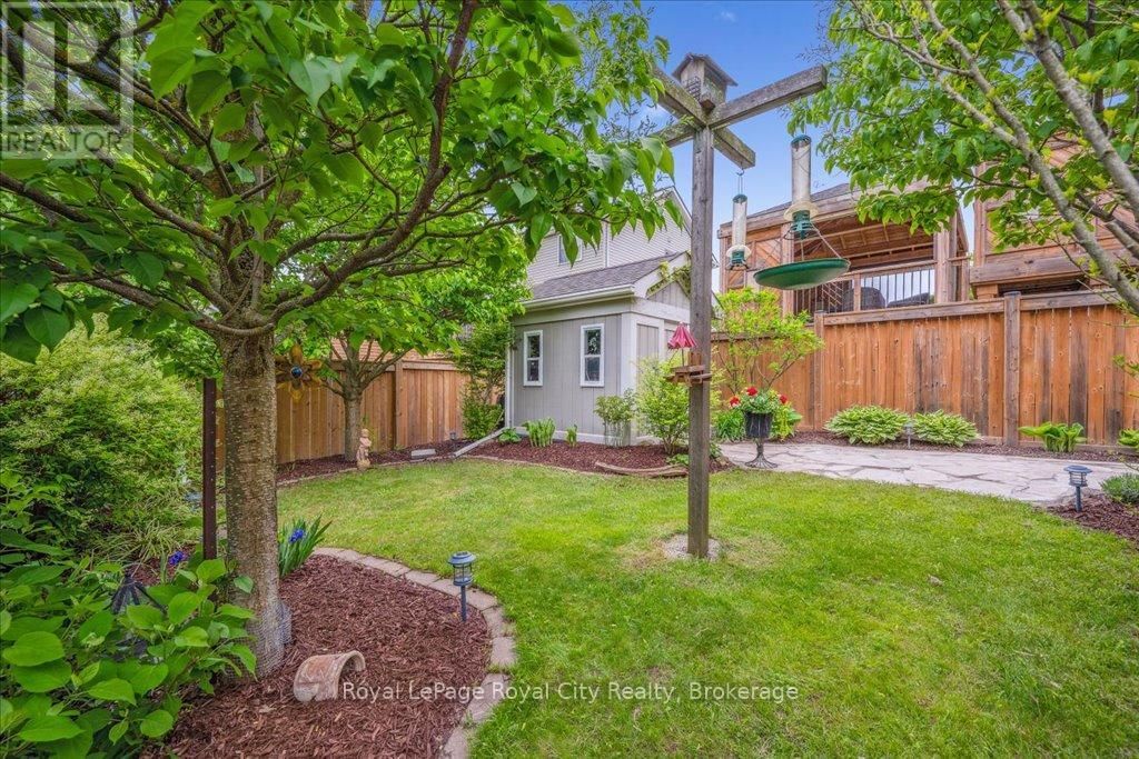 10 O'CONNOR LANE Image 38