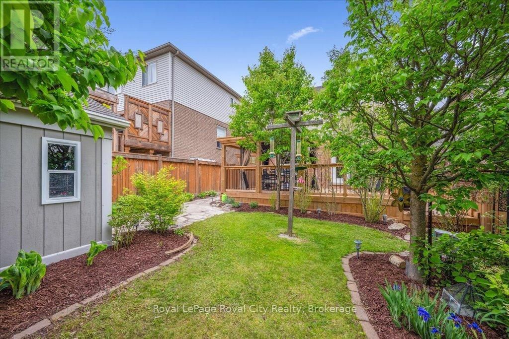 10 O'CONNOR LANE Image 40