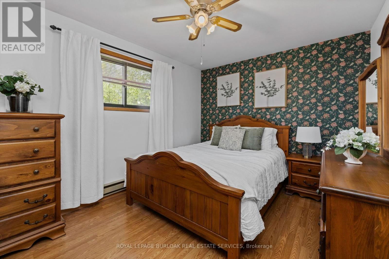 37 DOCKSIDE DRIVE Image 16