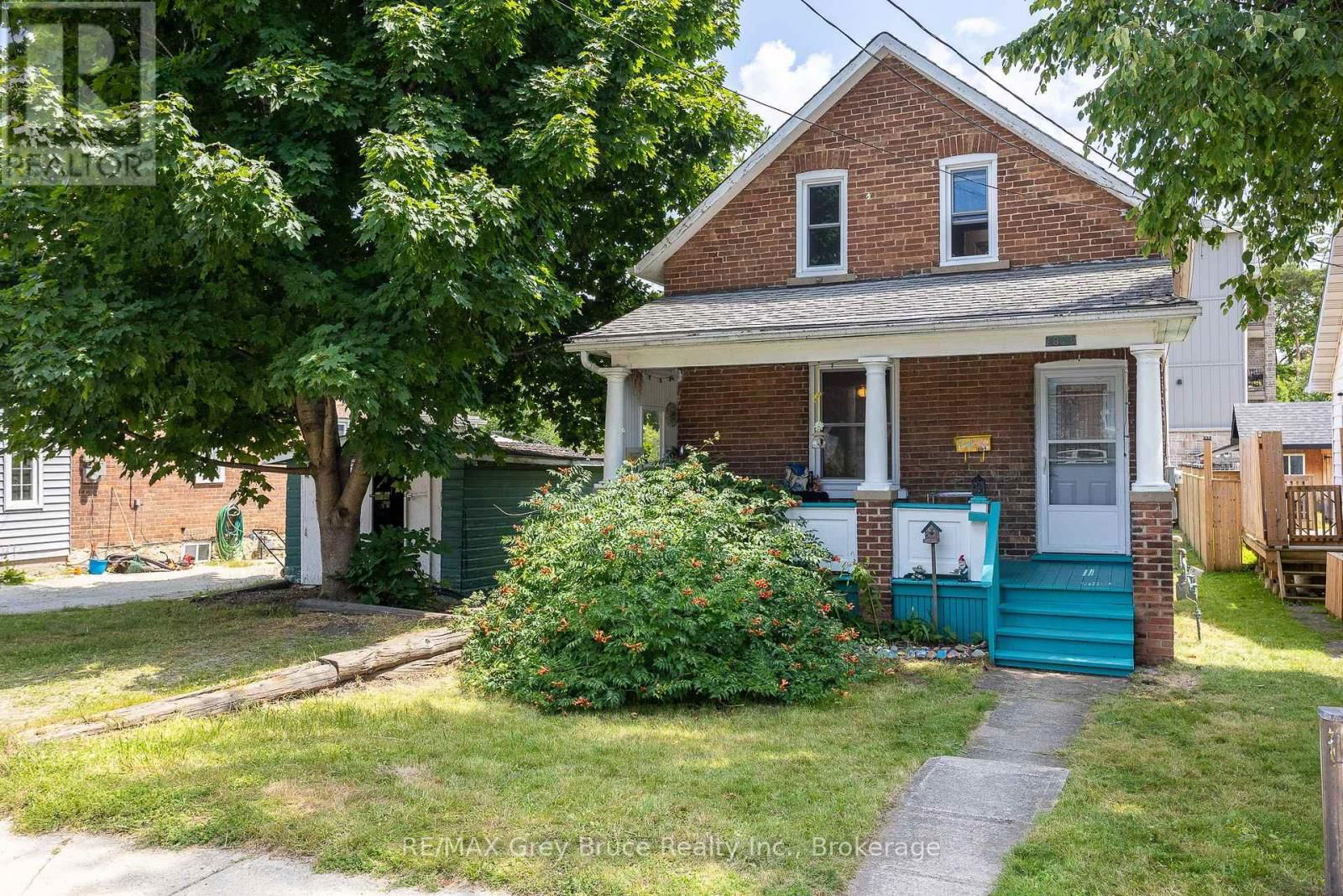 Primary Property View