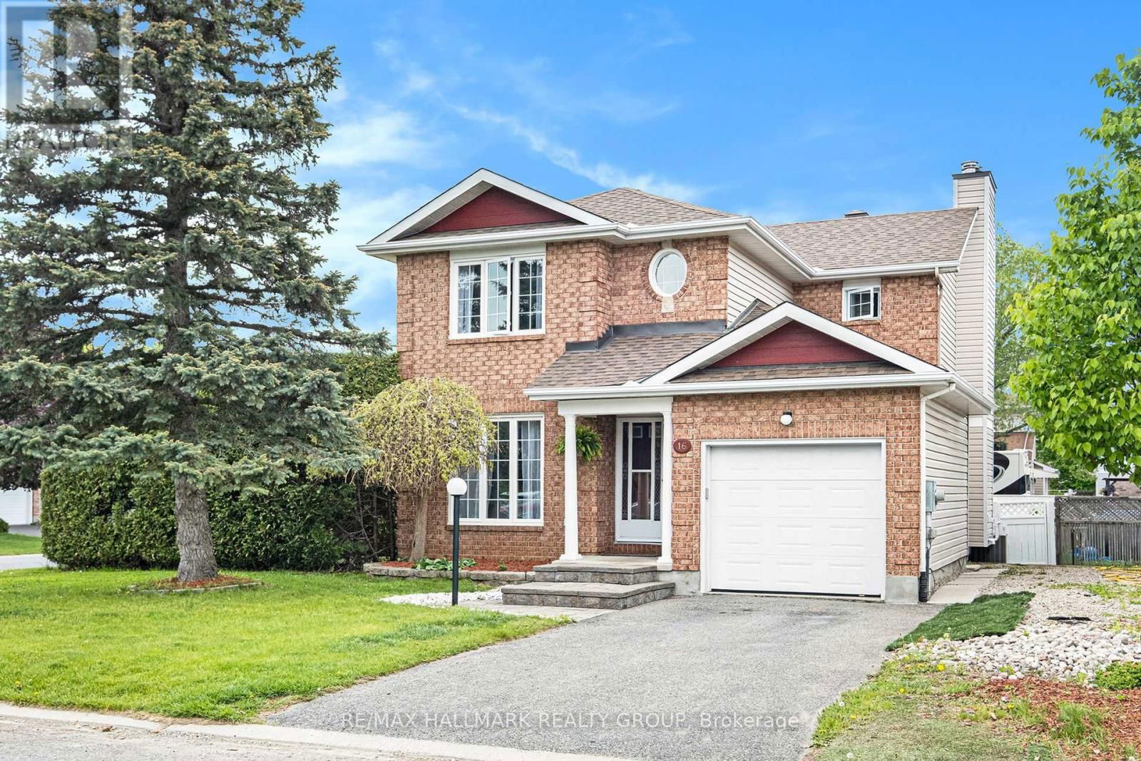 16 FILION CRESCENT Image 2