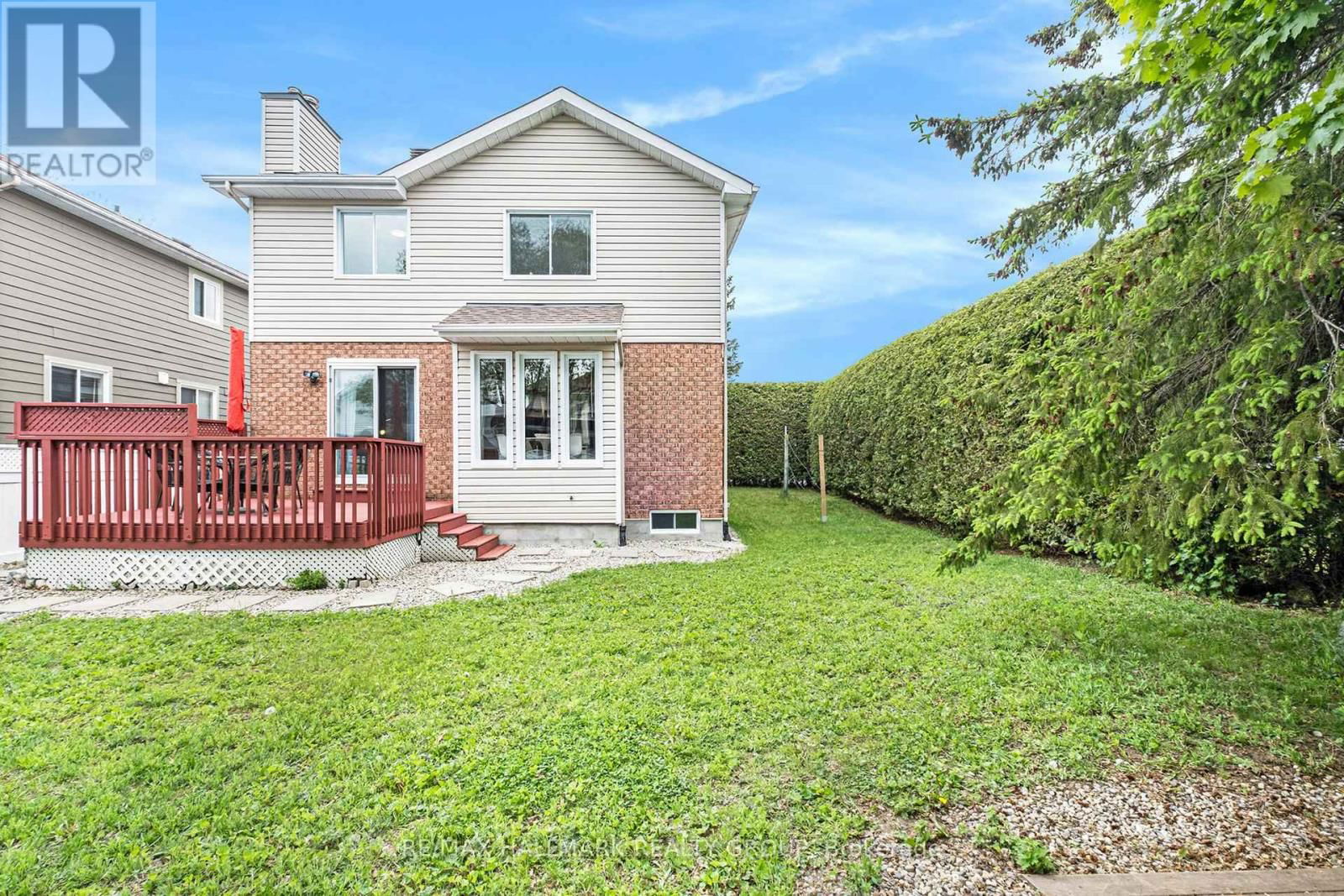 16 FILION CRESCENT Image 32