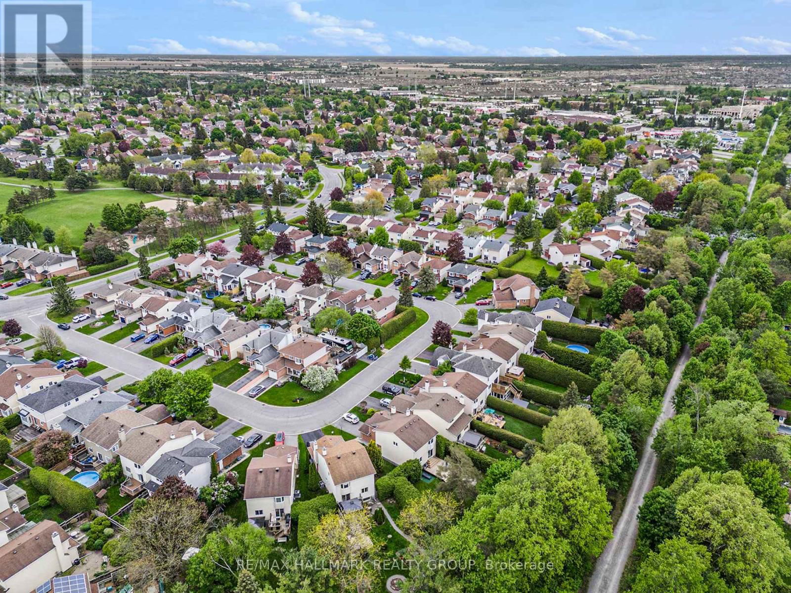 16 FILION CRESCENT Image 36