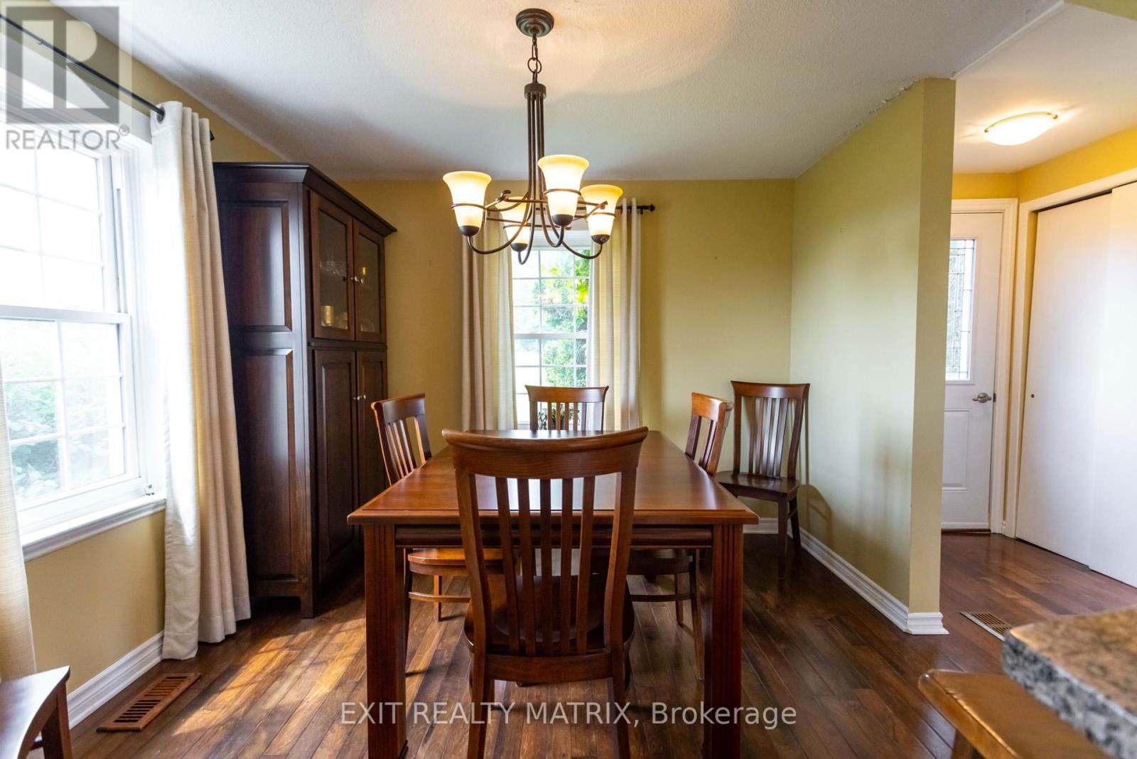 1467 WADE ROAD Image 15