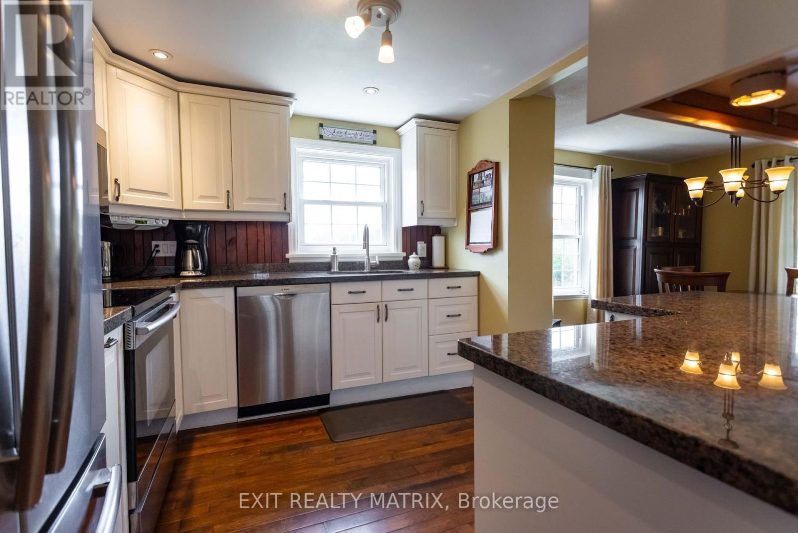 1467 WADE ROAD Image 20
