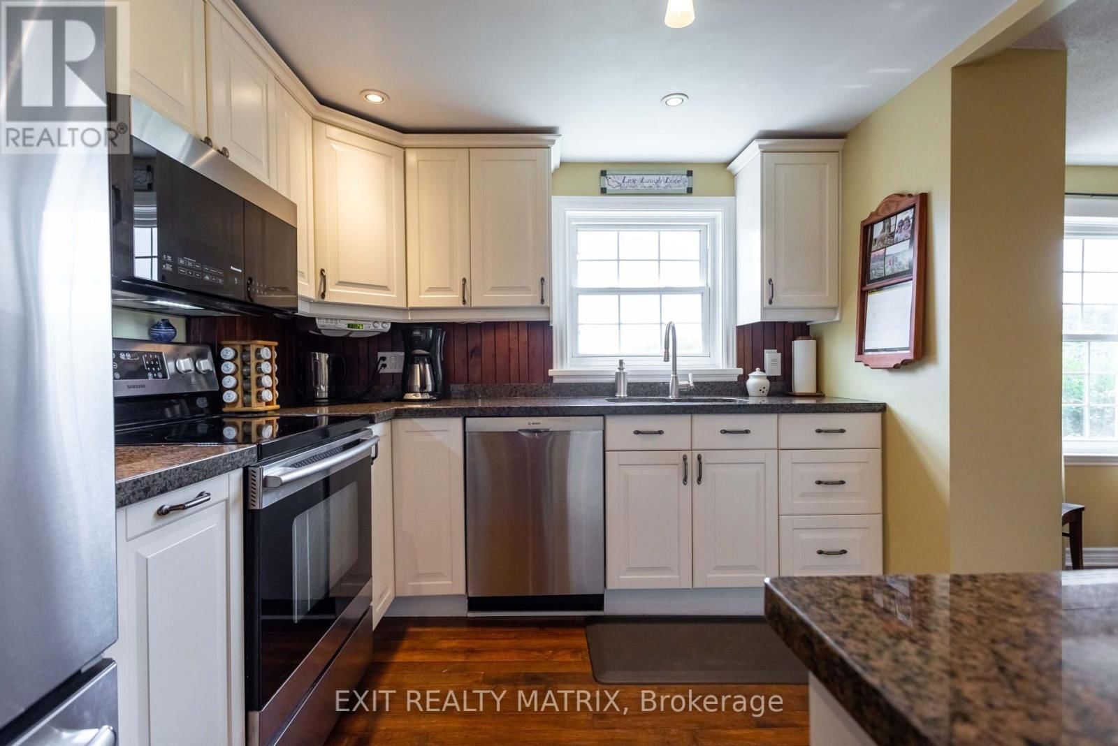 1467 WADE ROAD Image 21