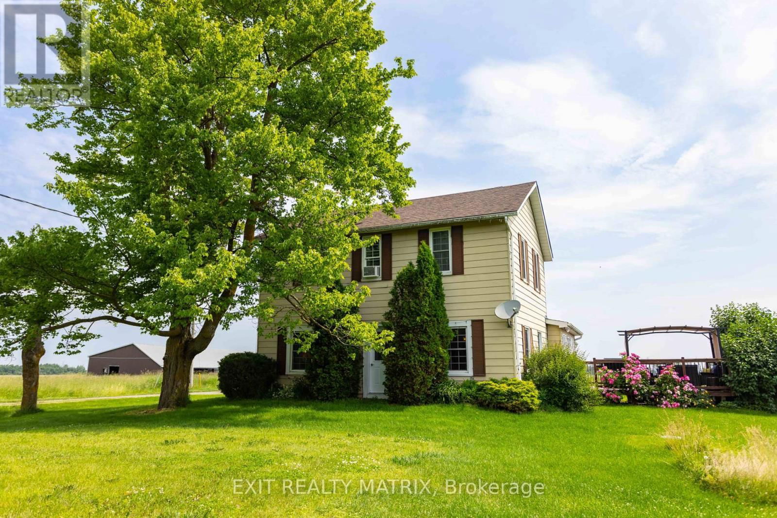1467 WADE ROAD Image 3
