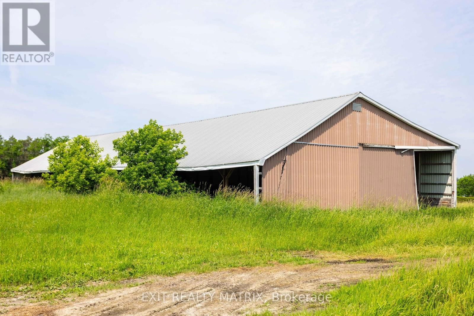 1467 WADE ROAD Image 38