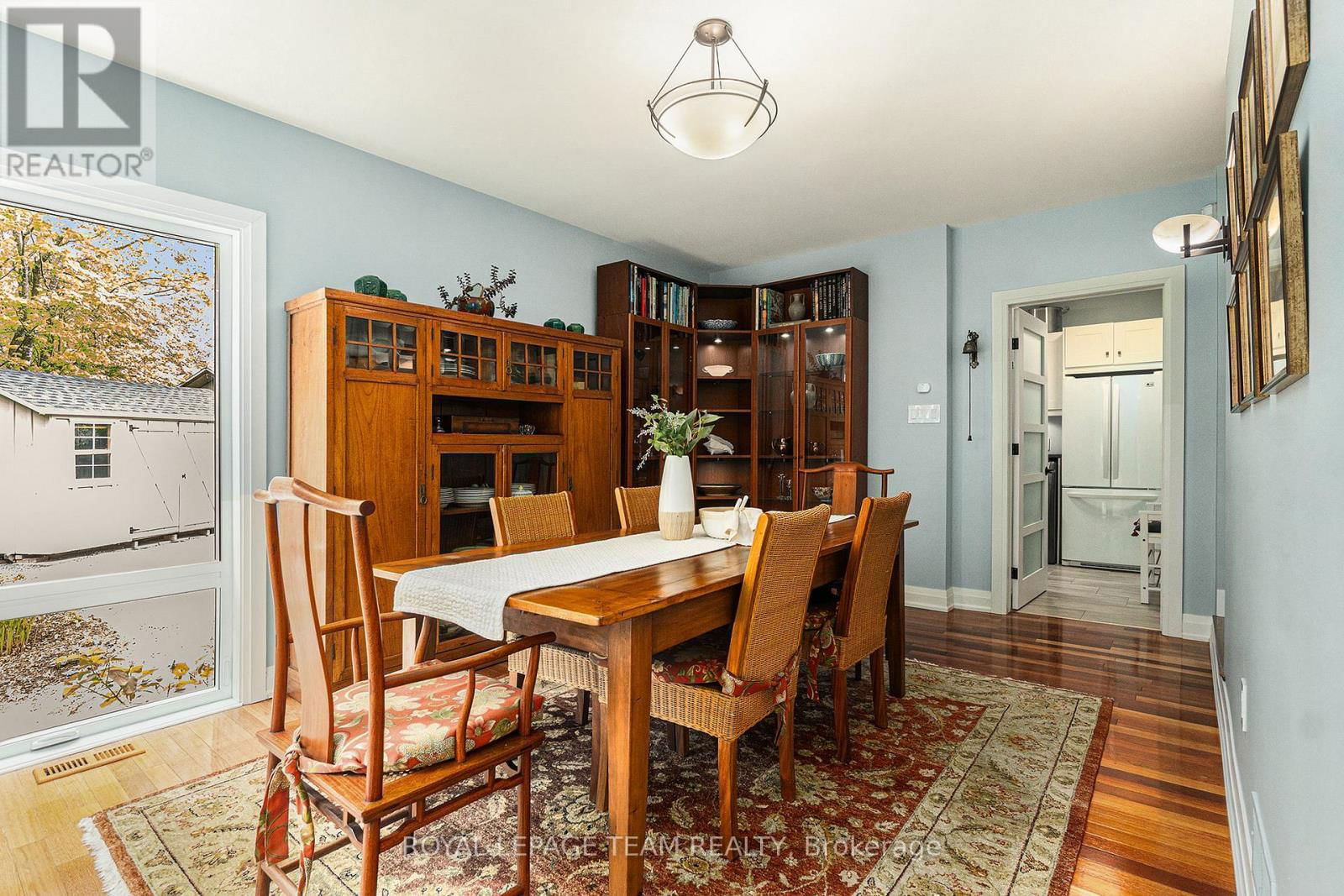 2259 FITZROY STREET Image 15