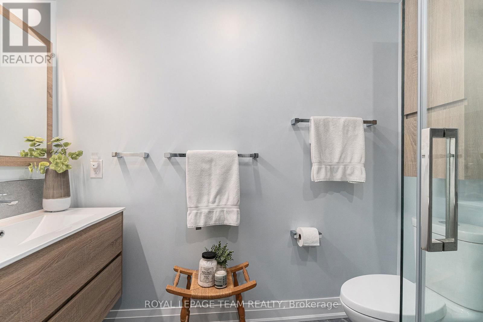 2259 FITZROY STREET Image 21