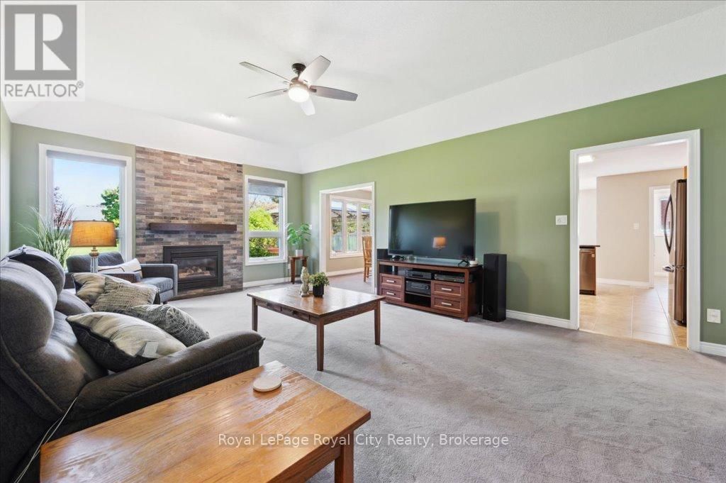 17 ST BONIFACE DRIVE Image 12