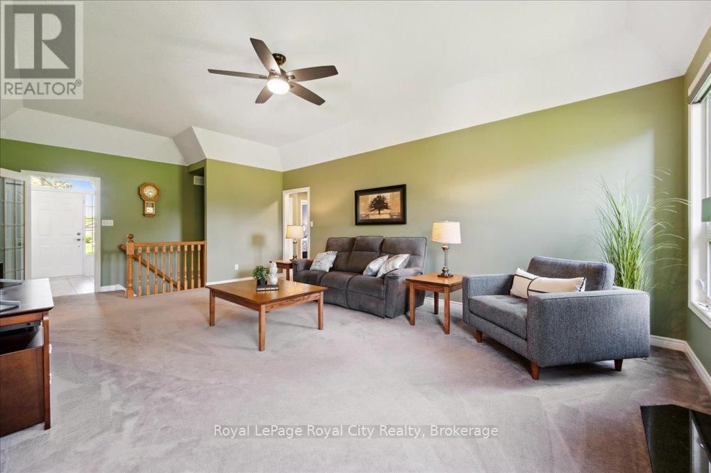 17 ST BONIFACE DRIVE Image 14