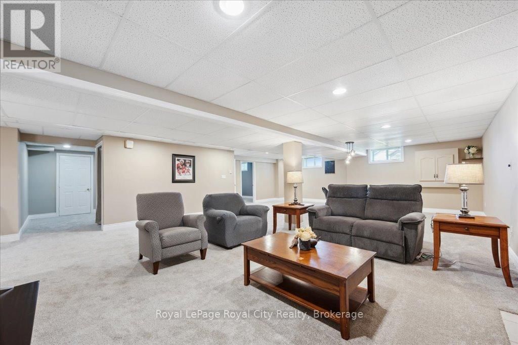 17 ST BONIFACE DRIVE Image 27