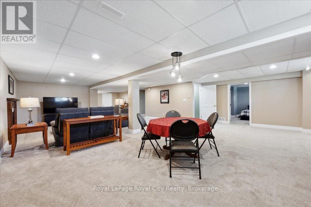 17 ST BONIFACE DRIVE Image 28