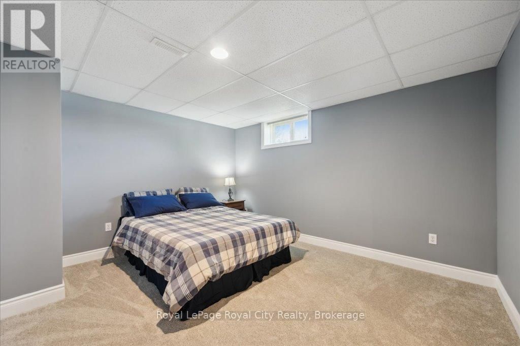 17 ST BONIFACE DRIVE Image 31