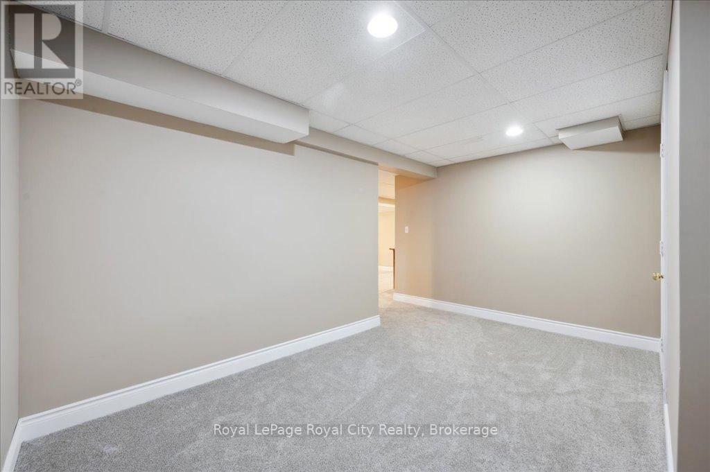 17 ST BONIFACE DRIVE Image 33