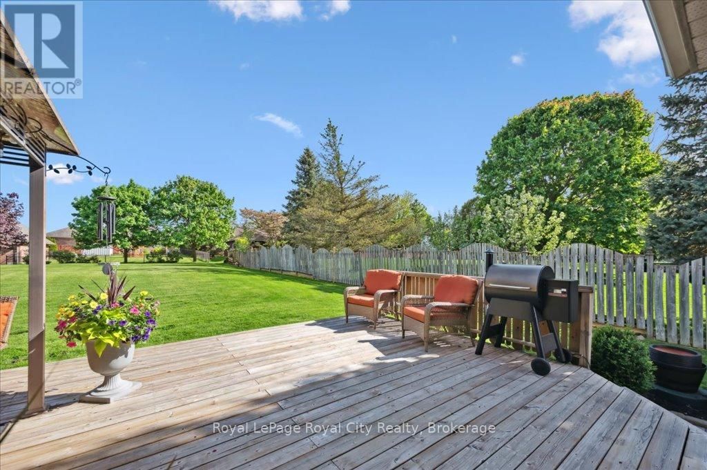 17 ST BONIFACE DRIVE Image 37