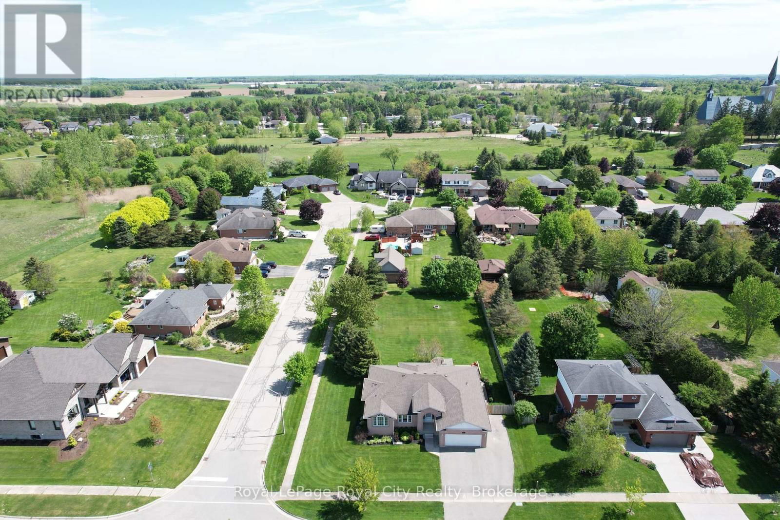 17 ST BONIFACE DRIVE Image 41