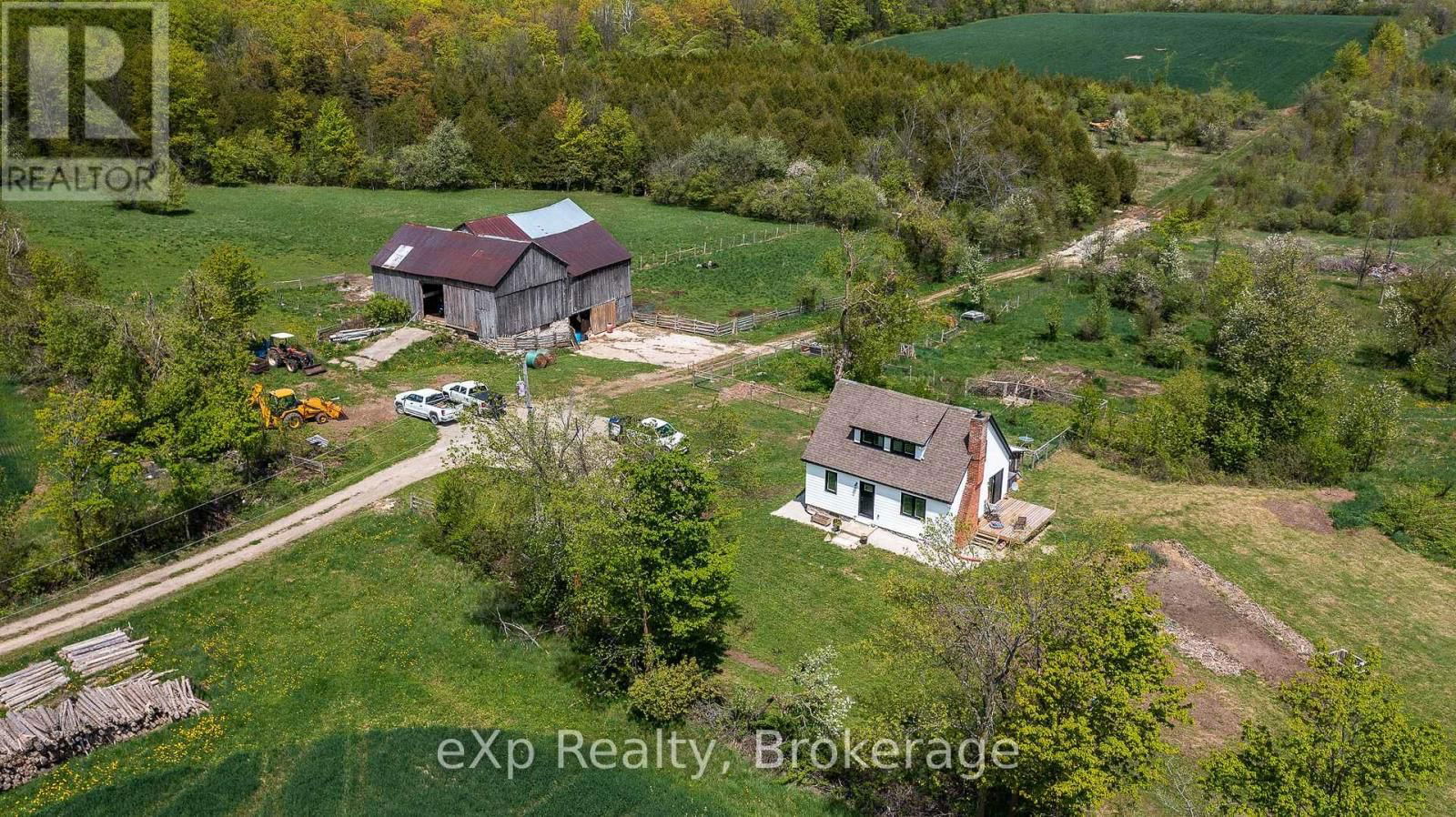 58111 12TH LINE Image 1