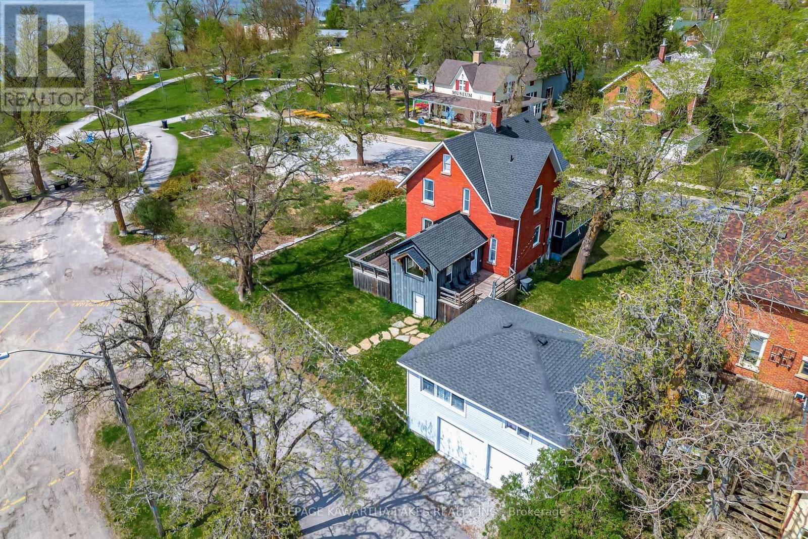 45 OAK STREET Image 2