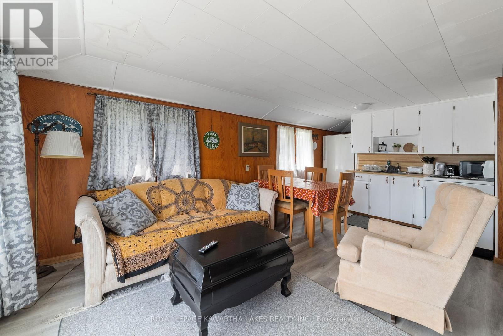 45 OAK STREET Image 28