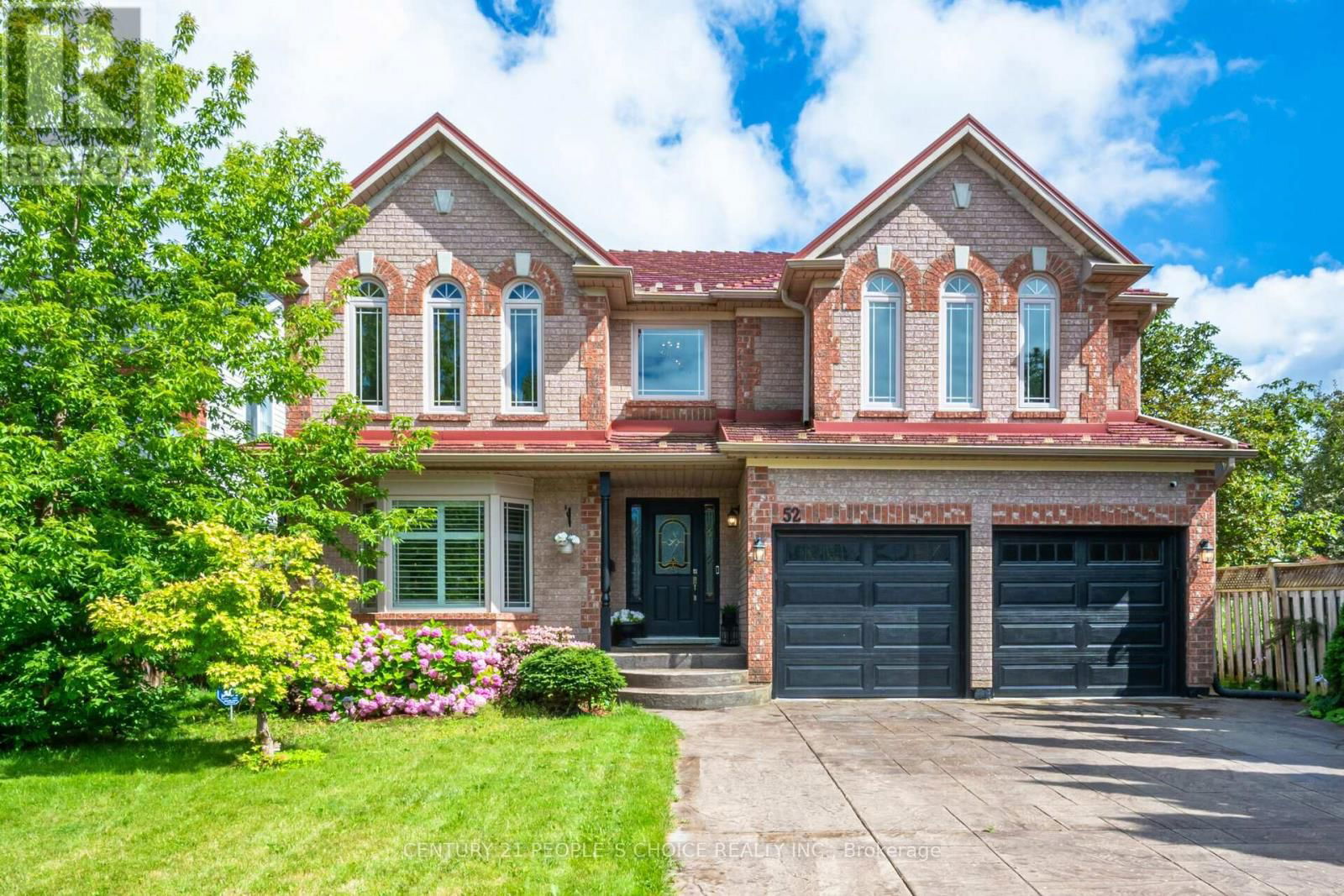 52 CANNING CRESCENT Image 1