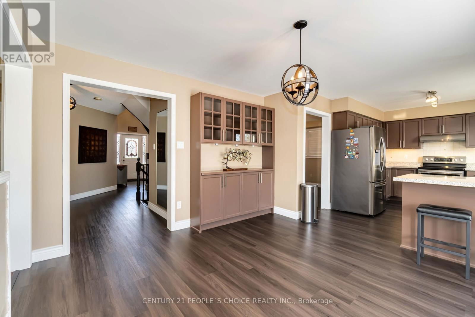 52 CANNING CRESCENT Image 11