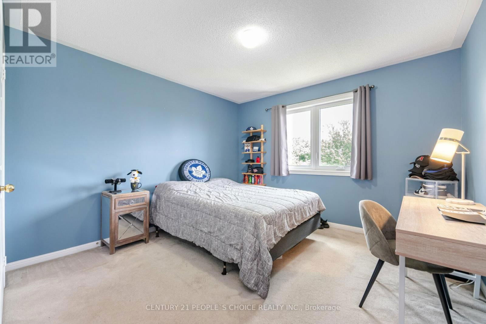 52 CANNING CRESCENT Image 22