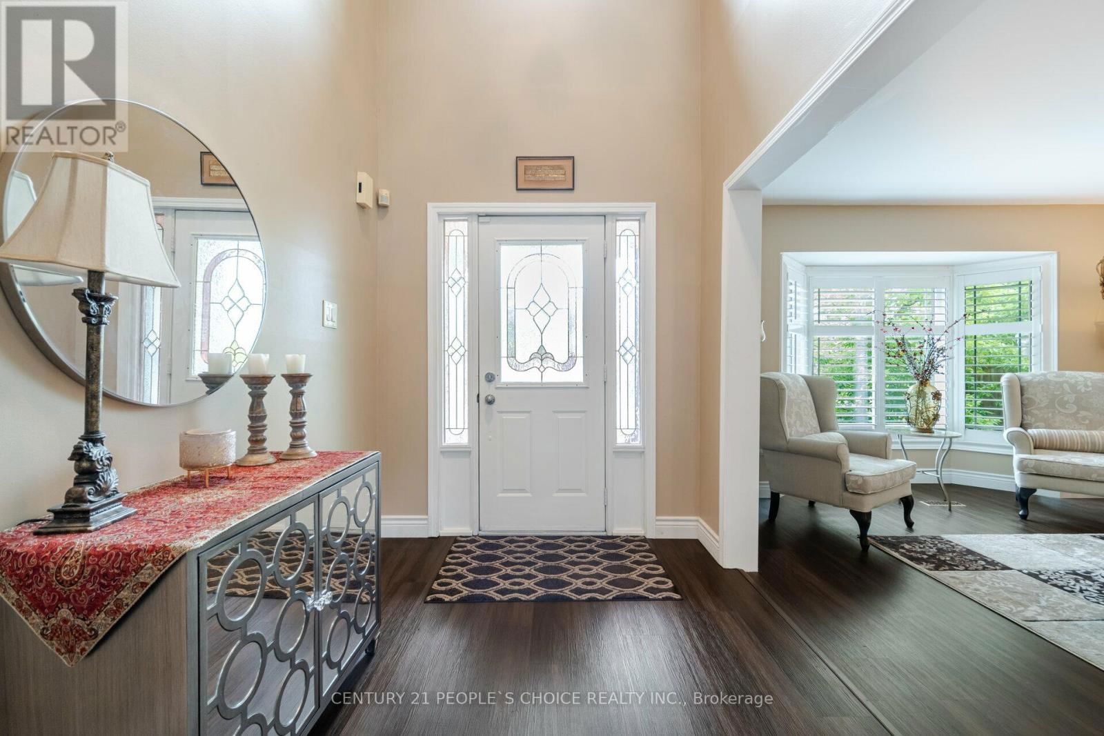 52 CANNING CRESCENT Image 3
