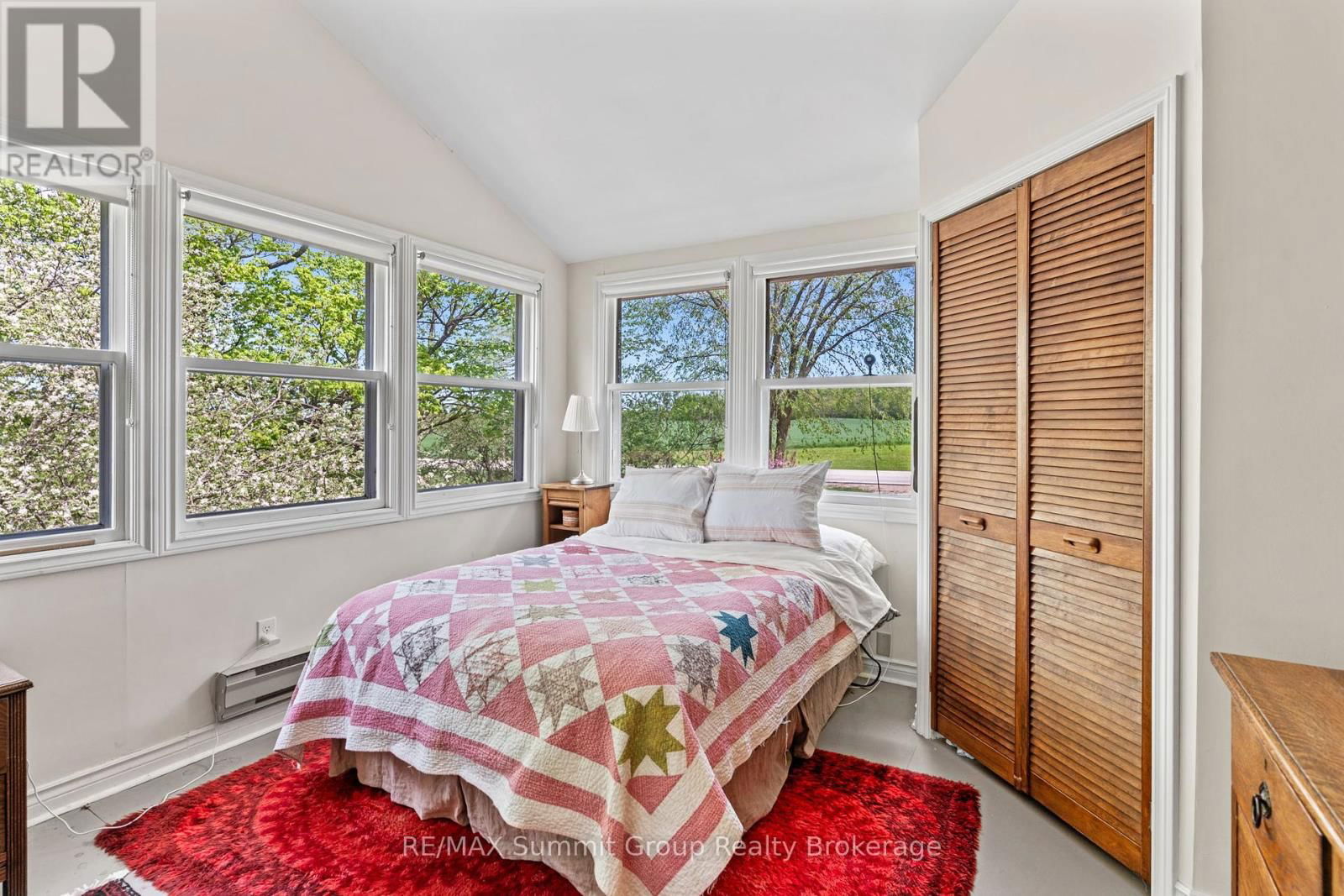 136630 GREY ROAD 12 Image 16