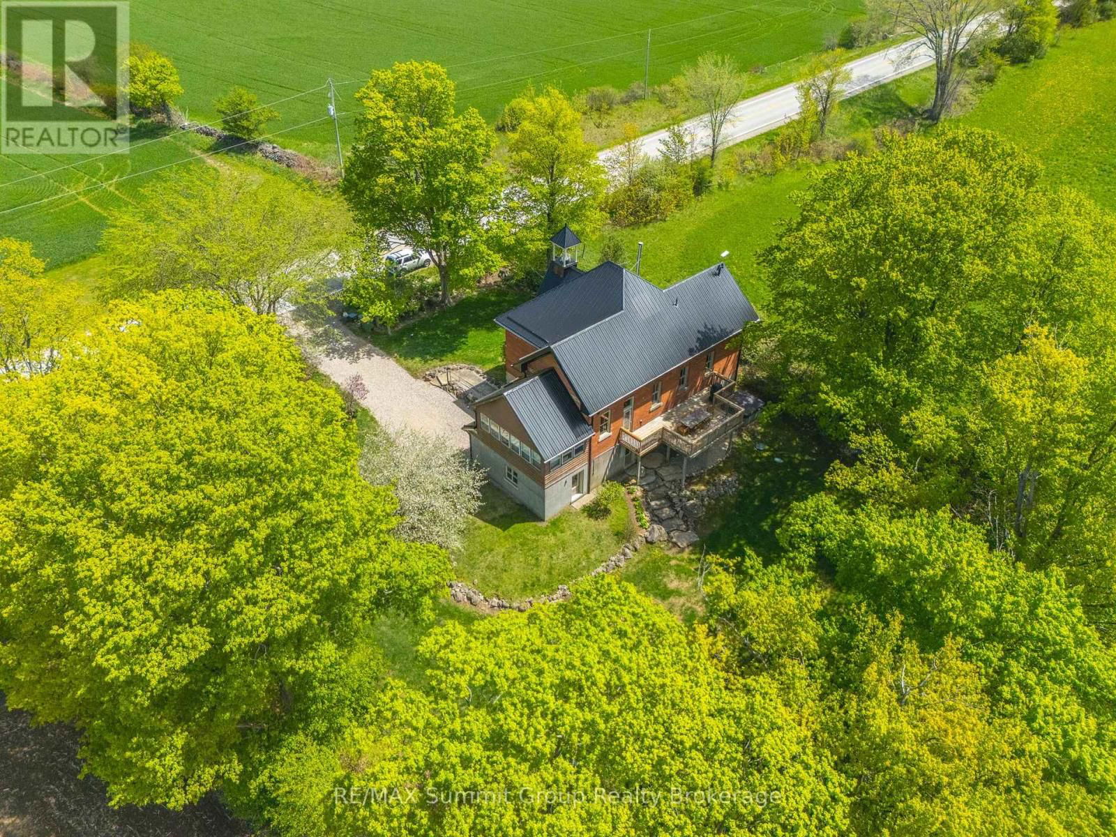 136630 GREY ROAD 12 Image 3