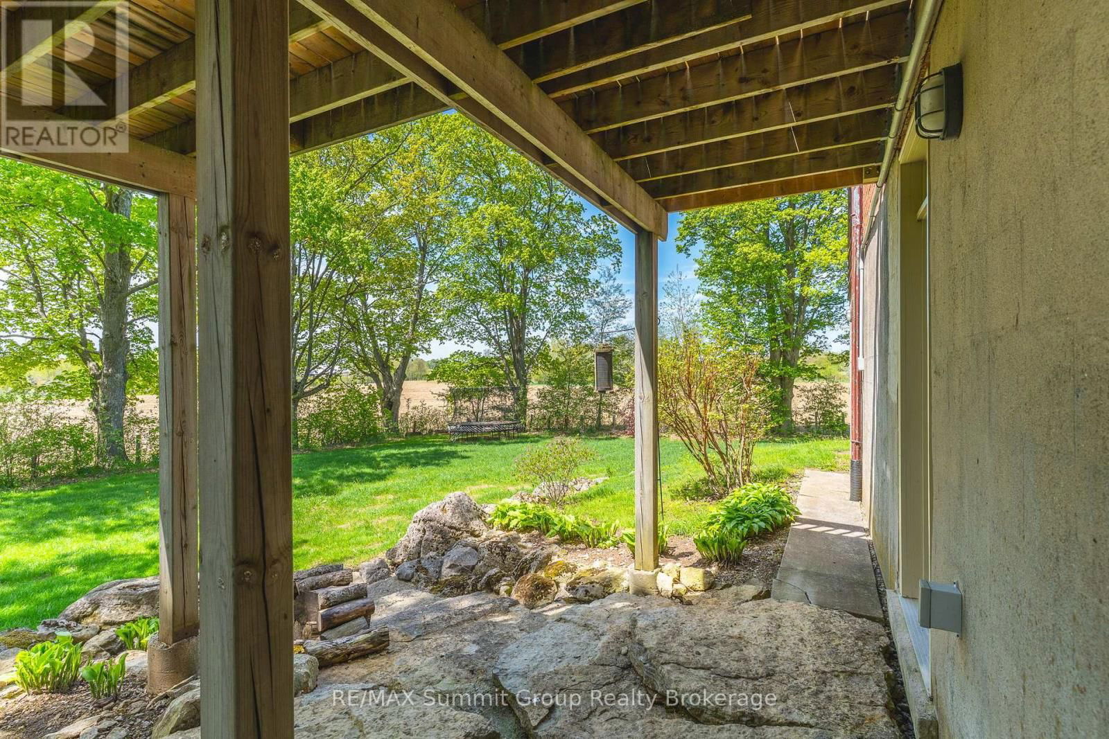 136630 GREY ROAD 12 Image 35