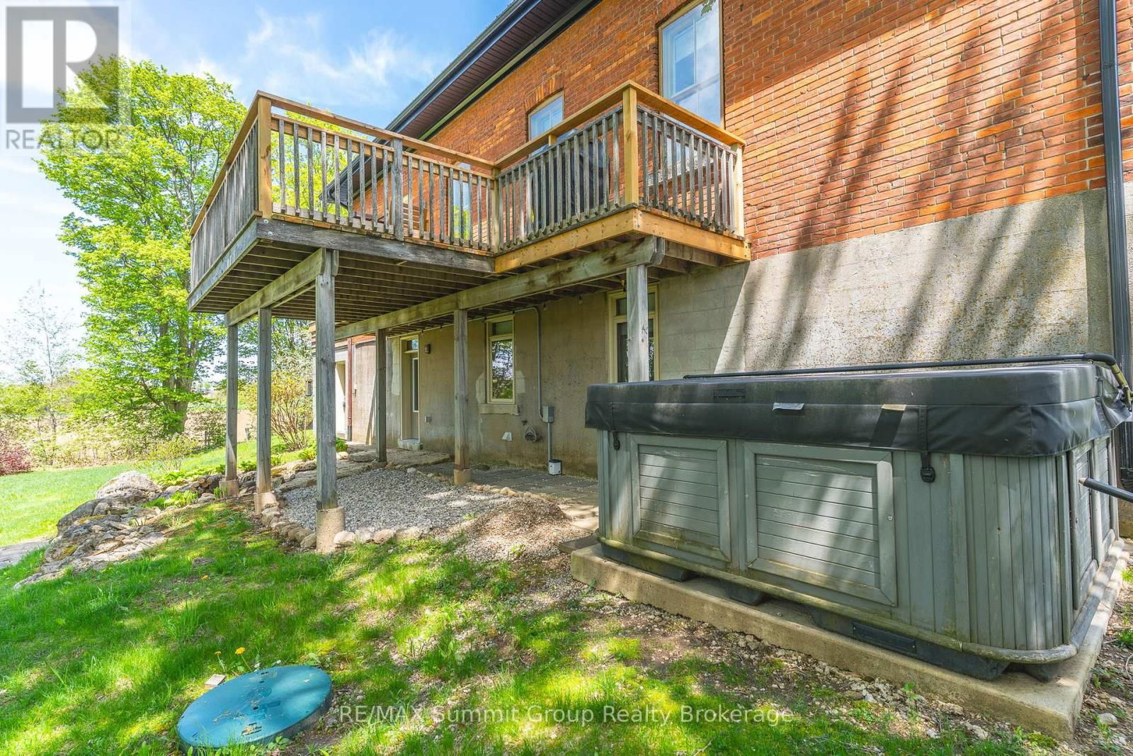136630 GREY ROAD 12 Image 37