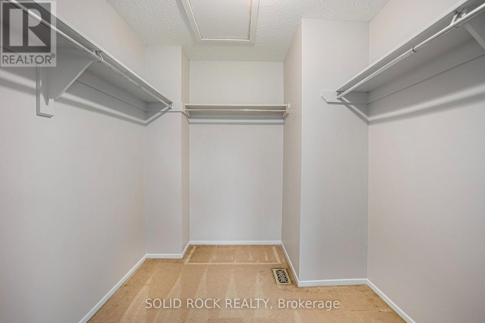 422 SANDHAMN PRIVATE Image 16