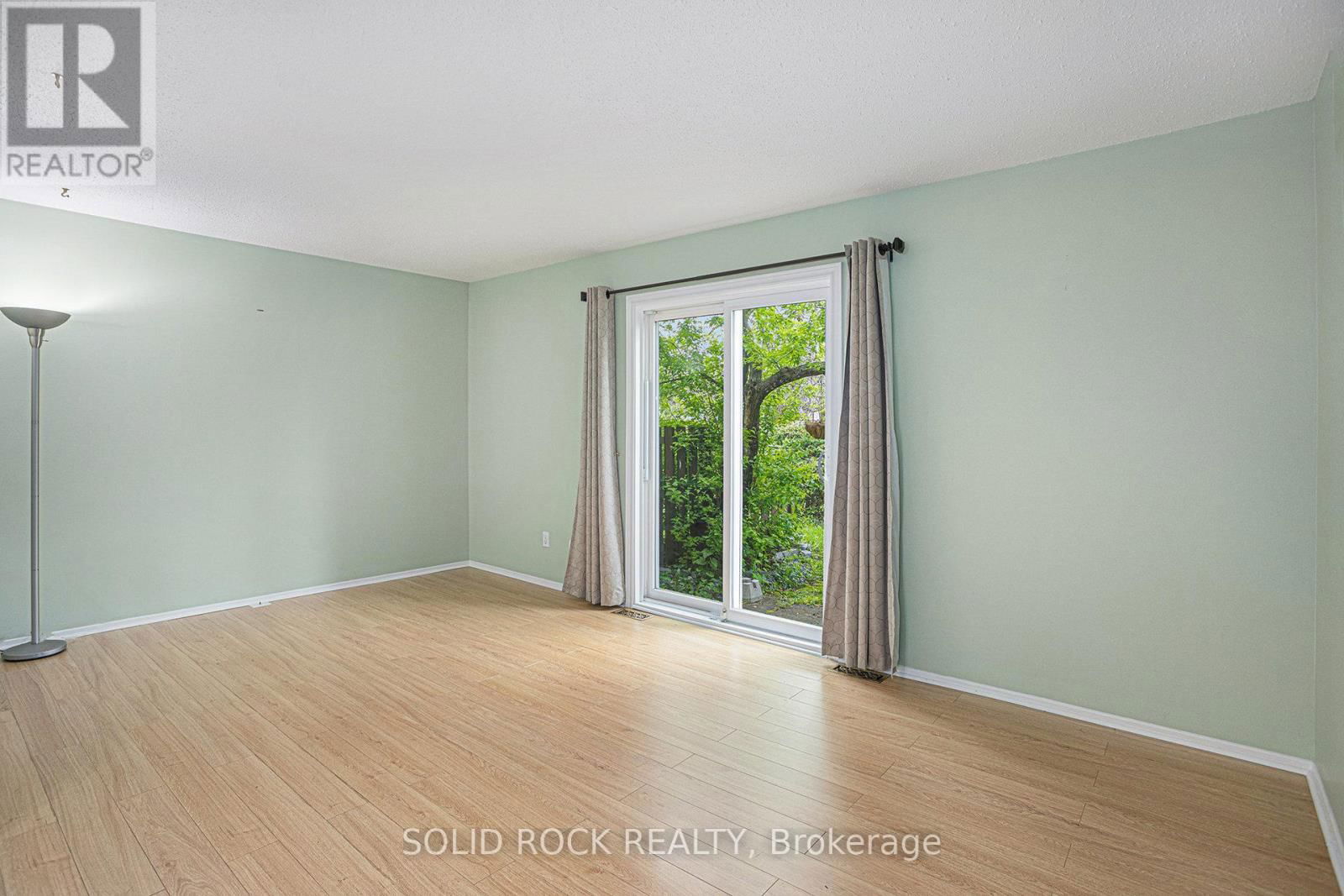 422 SANDHAMN PRIVATE Image 6