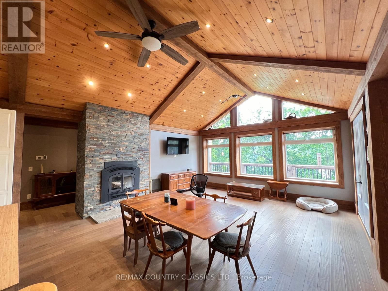 518 DUNCAN LANE Image 18