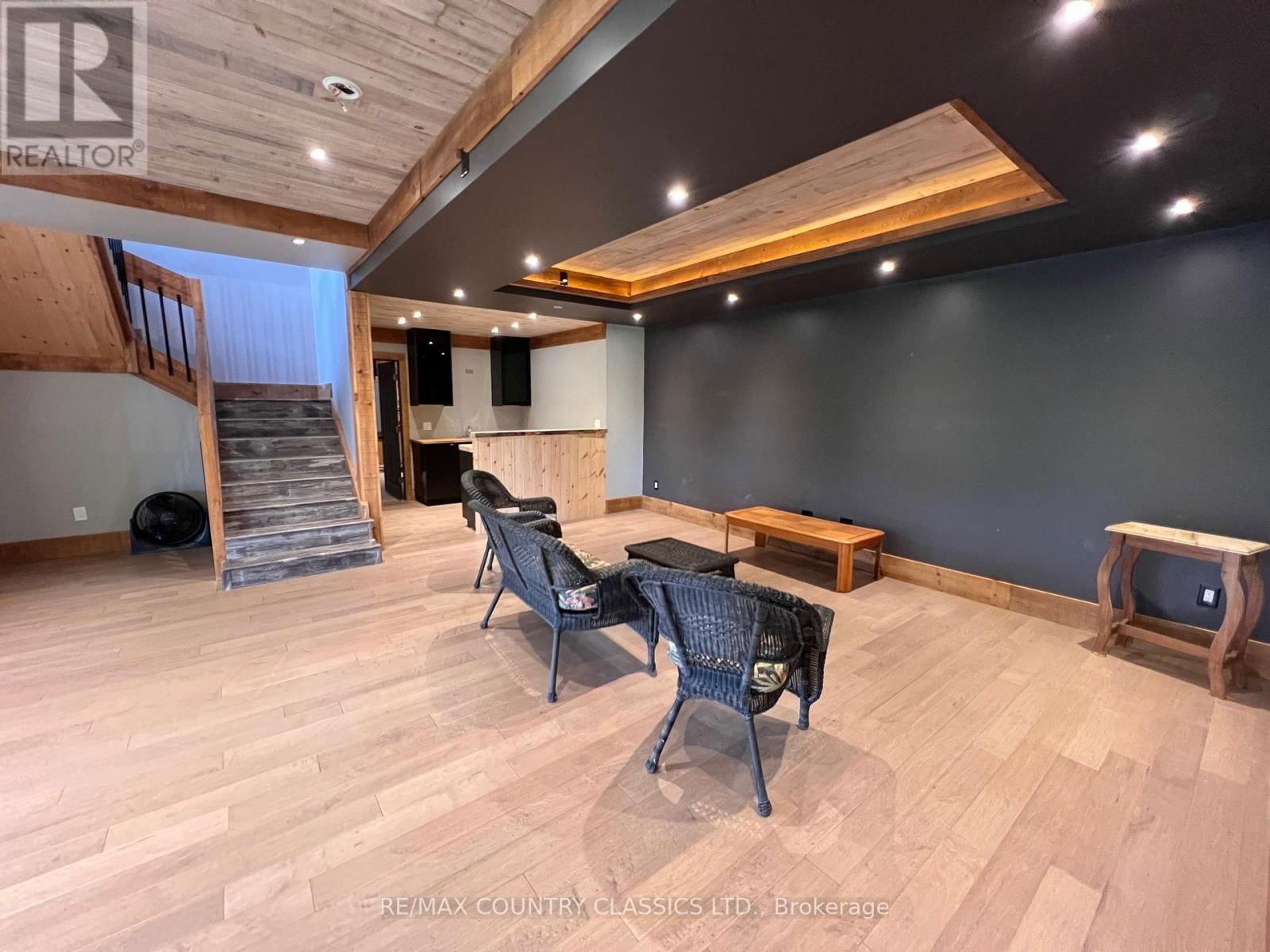 518 DUNCAN LANE Image 33