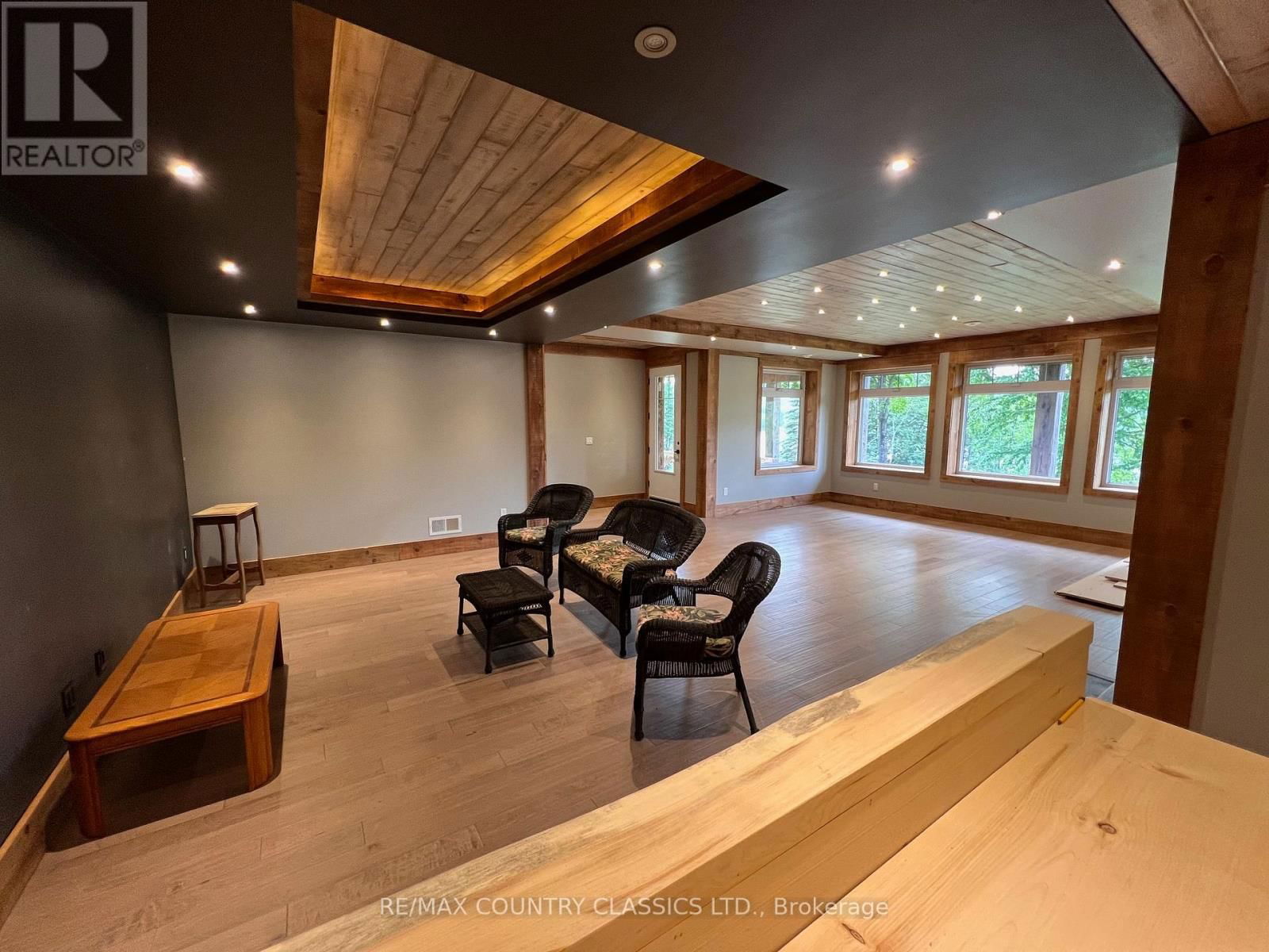 518 DUNCAN LANE Image 36
