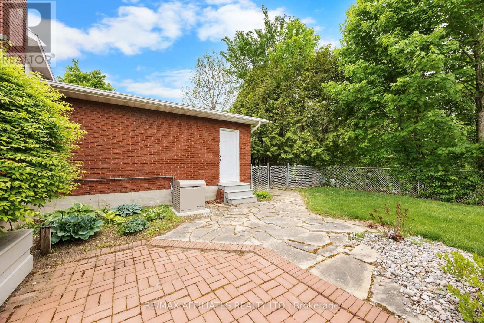 53 GOLF CLUB ROAD Image 38
