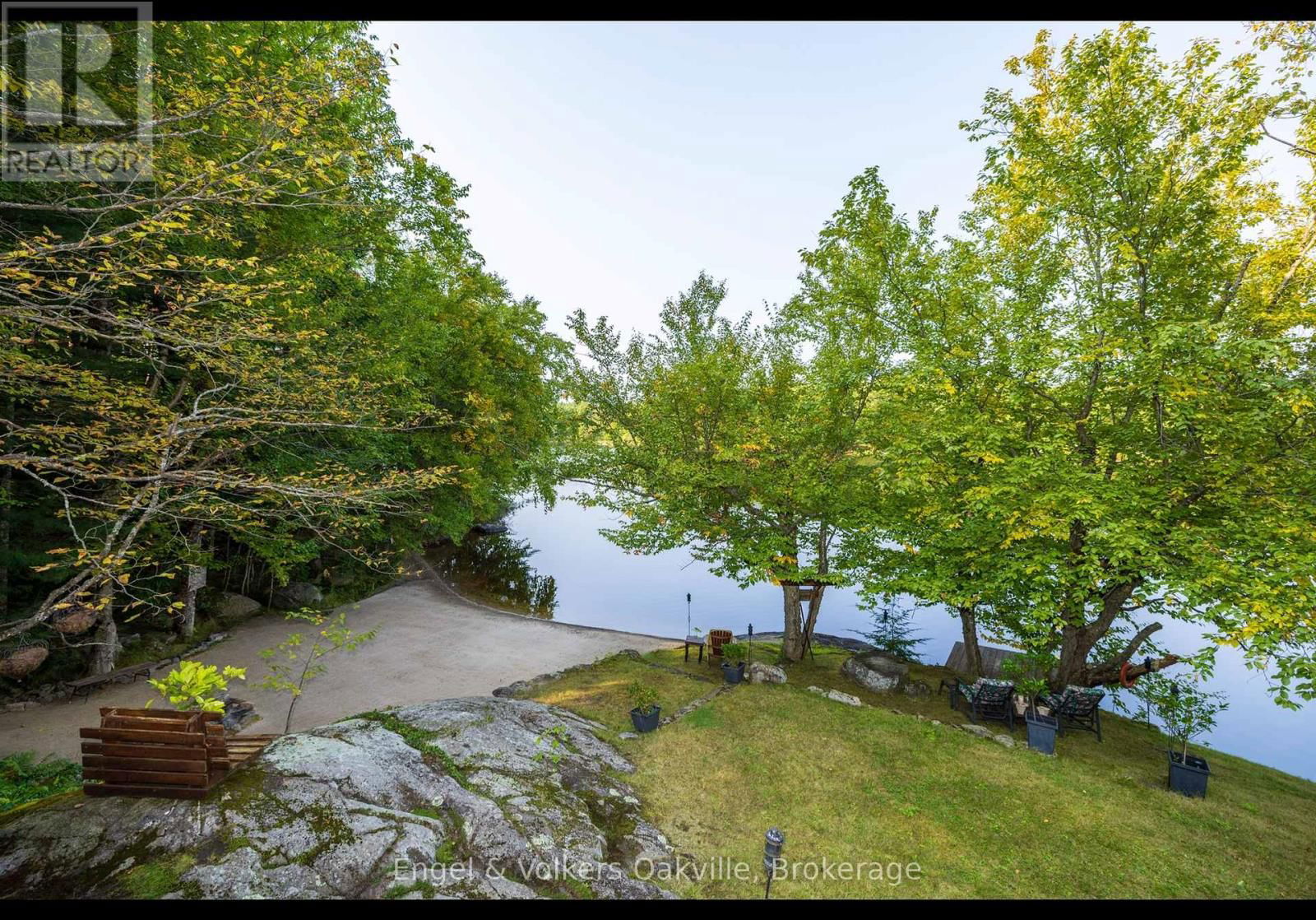 87 DAYEO DRIVE Image 43